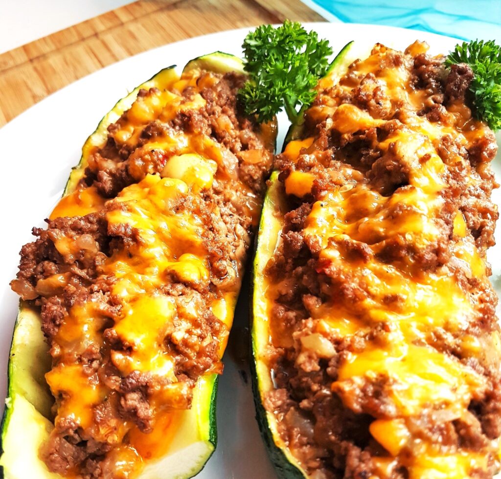 Low-Carb Zucchini-Schiffchen