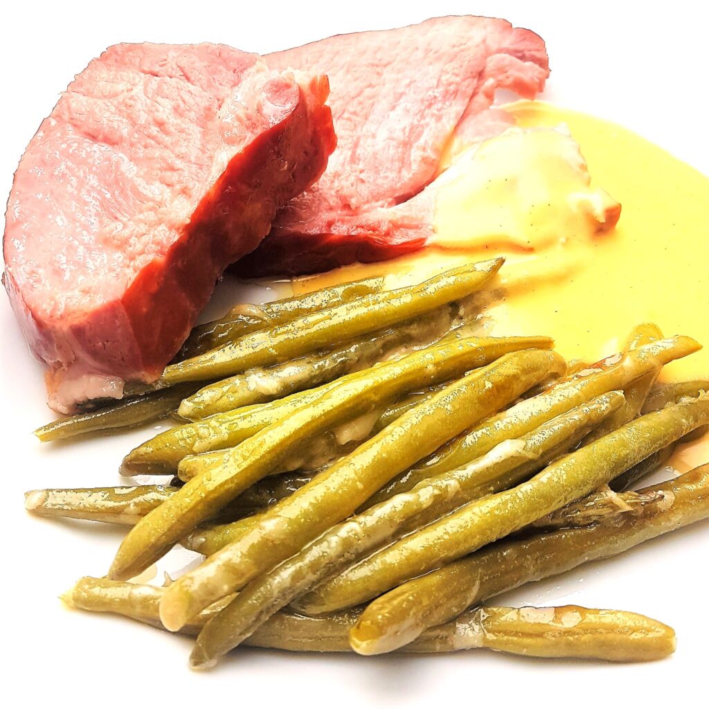 Kassler Braten mit Bohnen