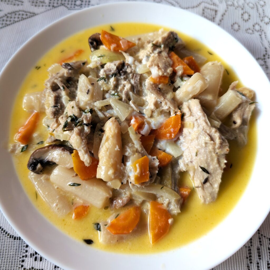 Schnelles Hühnerfrikassee