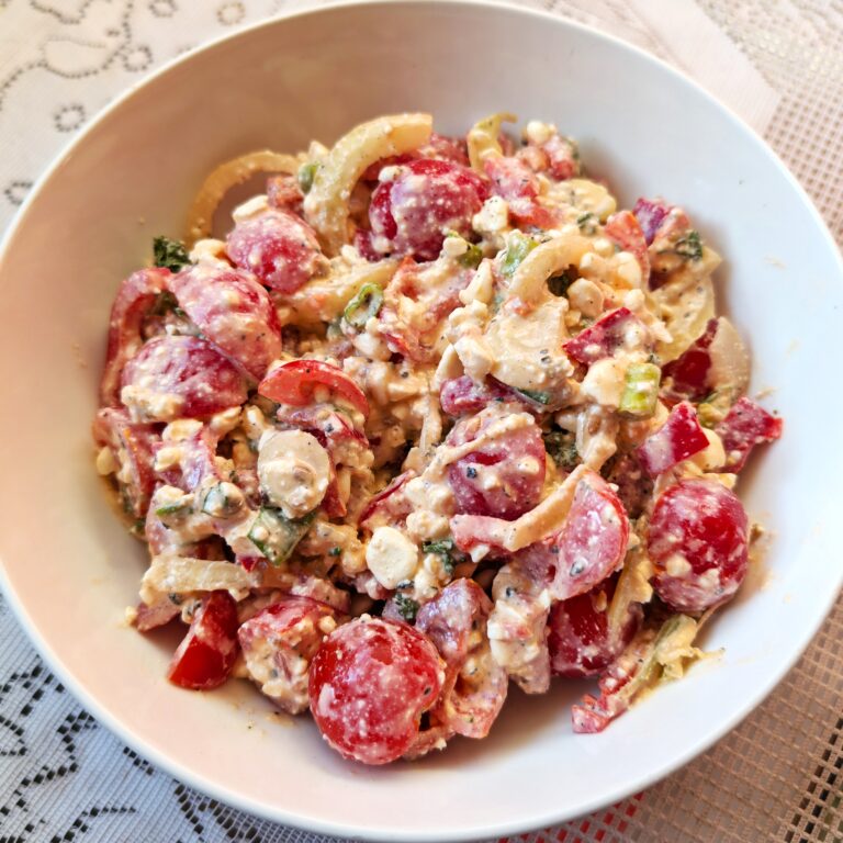 Hüttenkäse-Salat