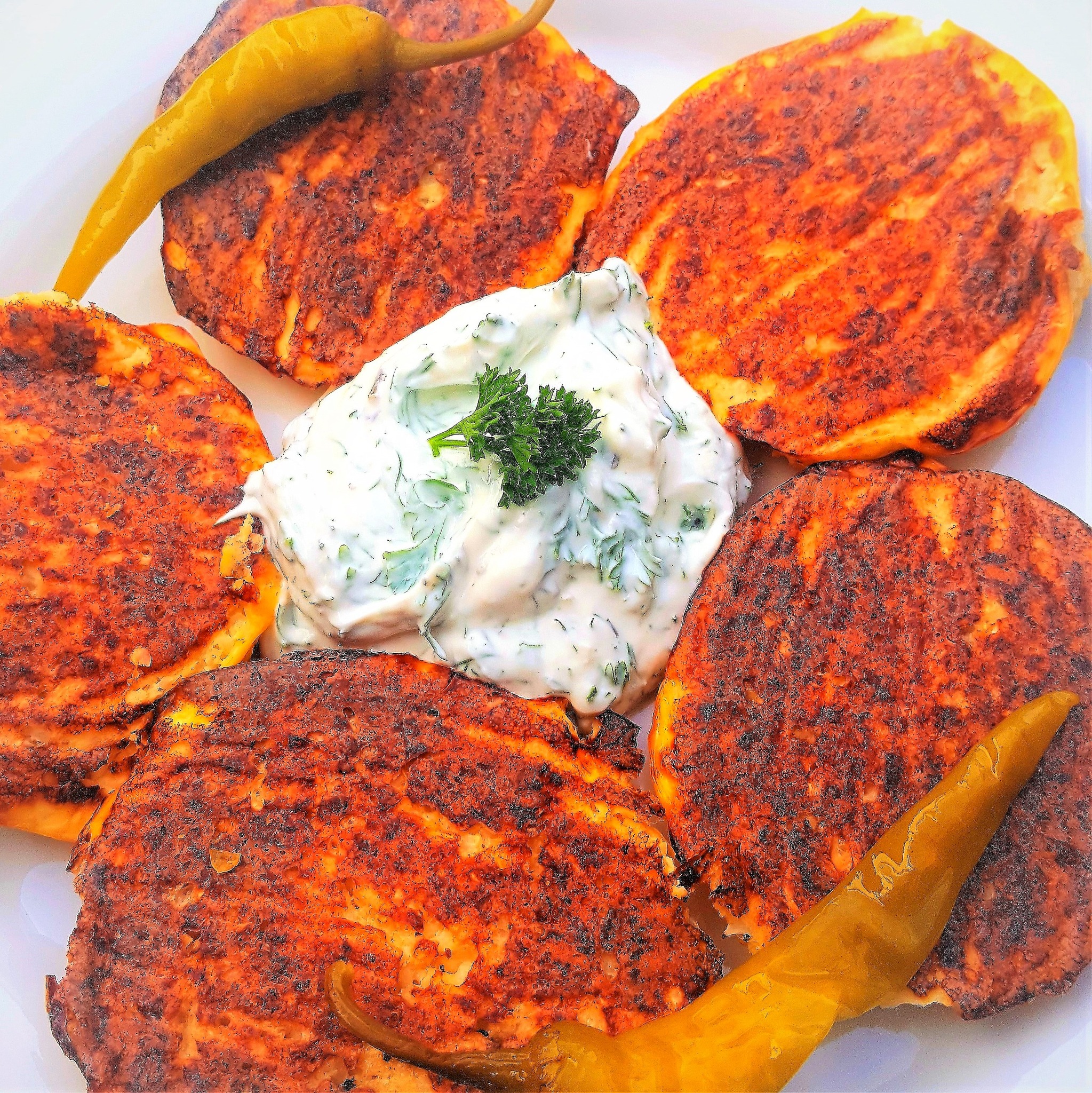 Blumenkohl Taler mit Kräuterquark