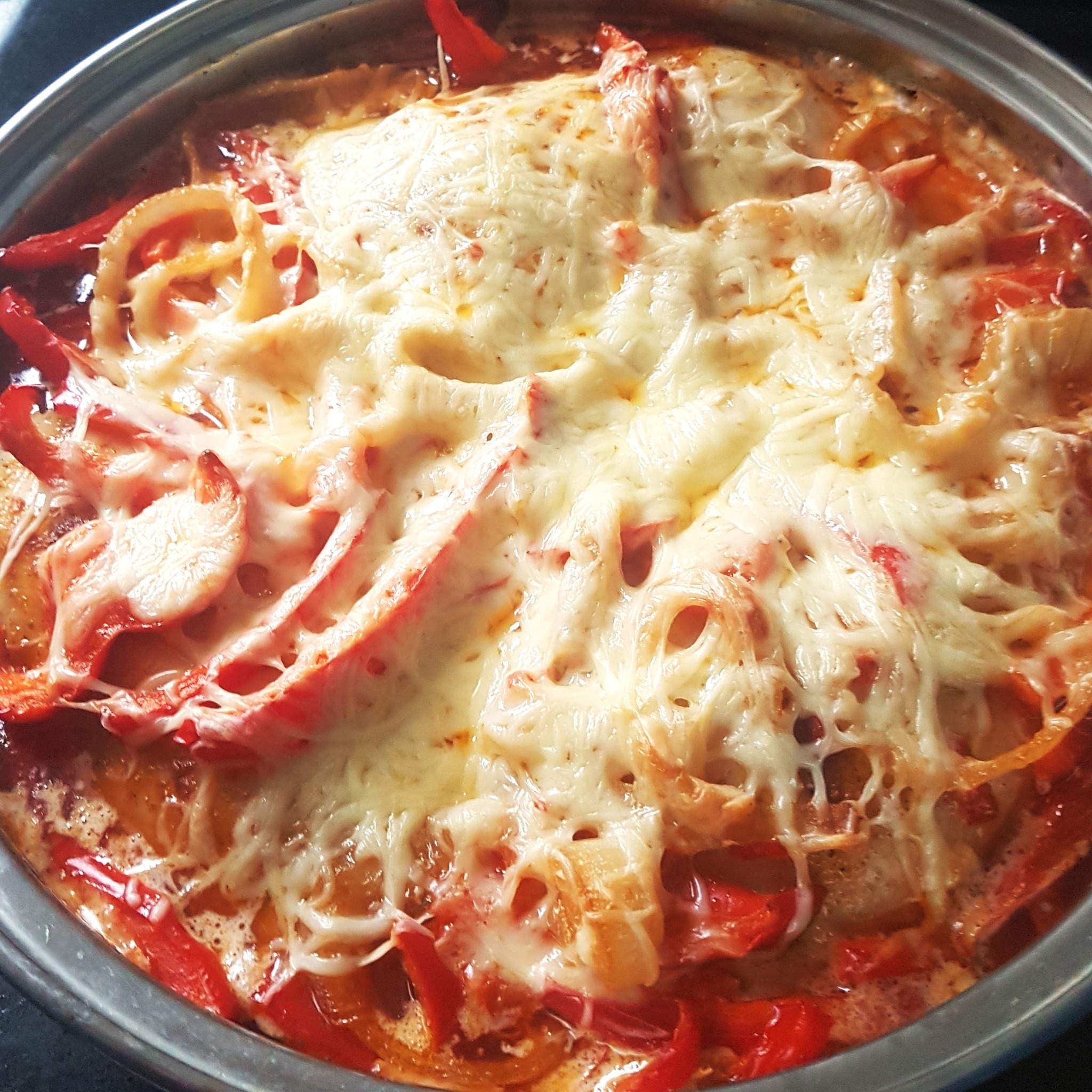 Hähnchen-Paprika-Auflauf – Mediterrane Ofenküche mit Alltagskomfort